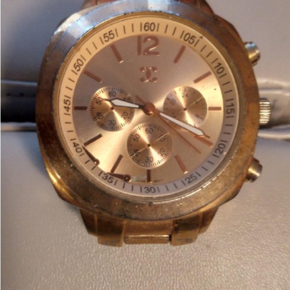 Charming Charlie Watch - Picture 7 of 8